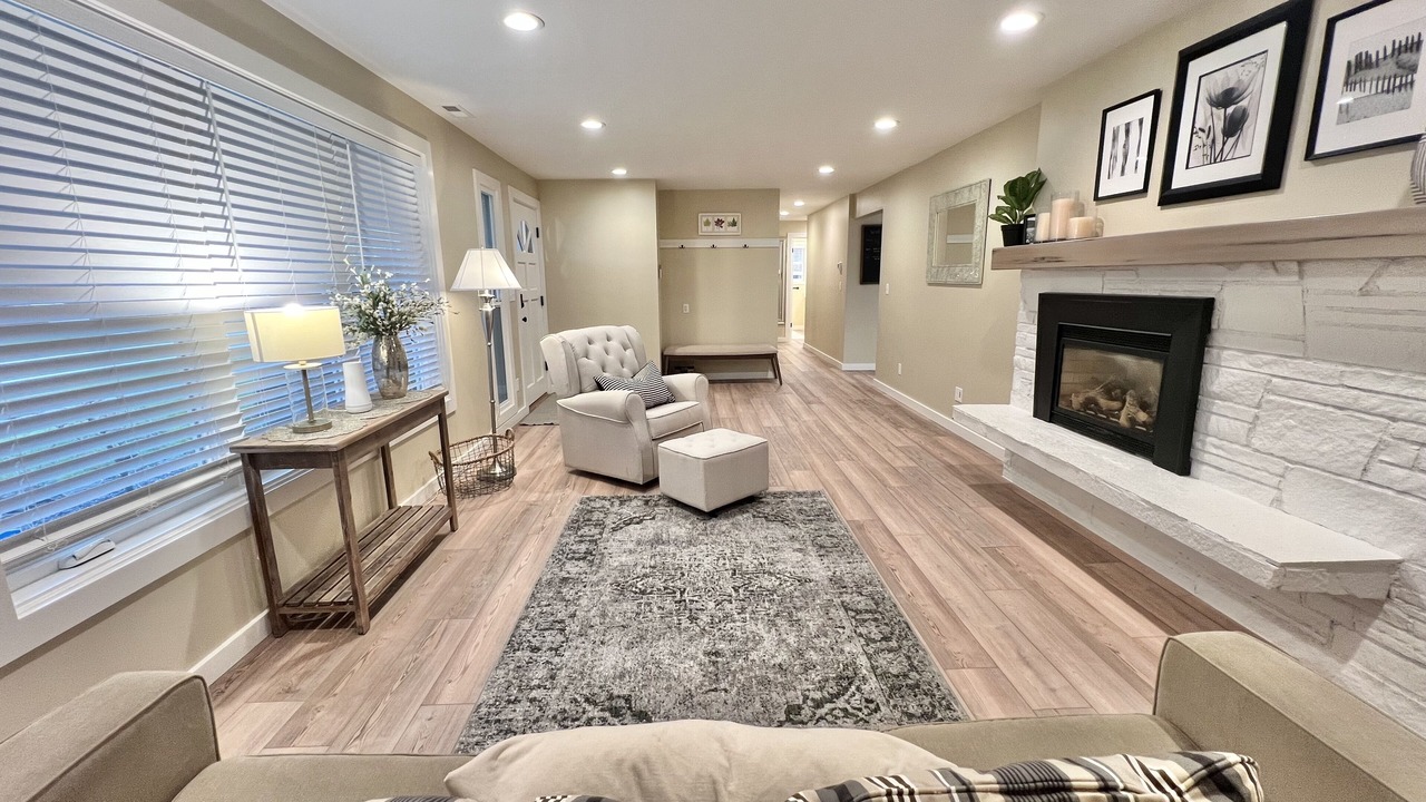 Photo of Livingroom in Mount Vernon