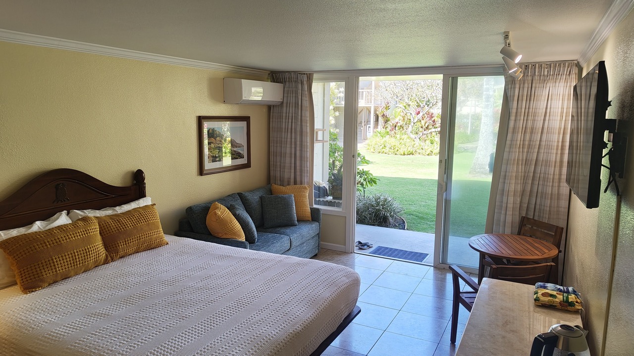 Photo of Bedroom in Wailua