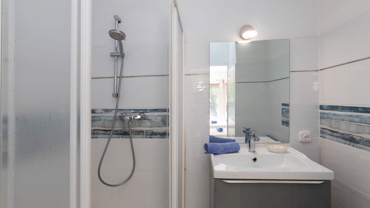 Photo of Bathroom in Llanca