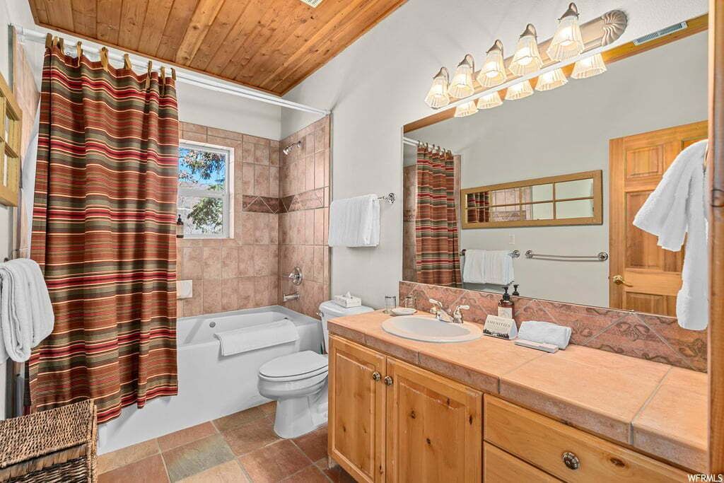 Photo of Bathroom in Sundance