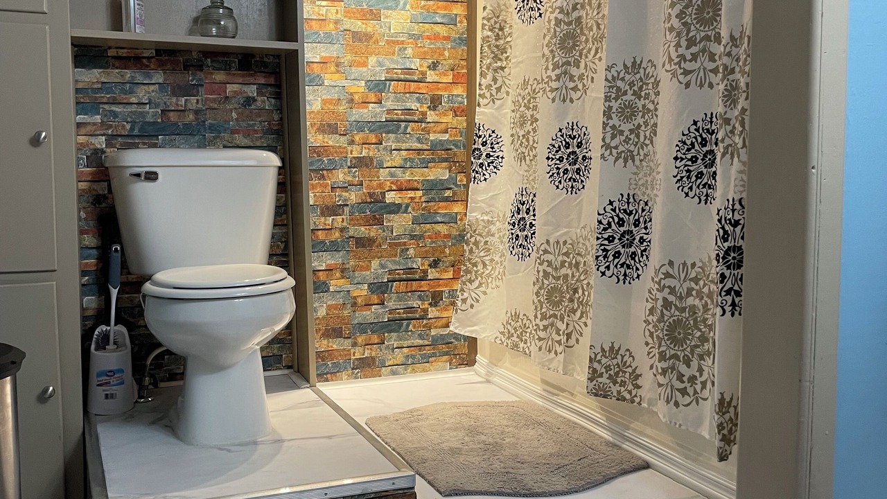 Photo of Bathroom in Dice