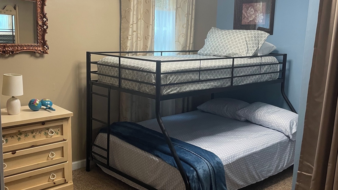 Photo of Bedroom in Dice