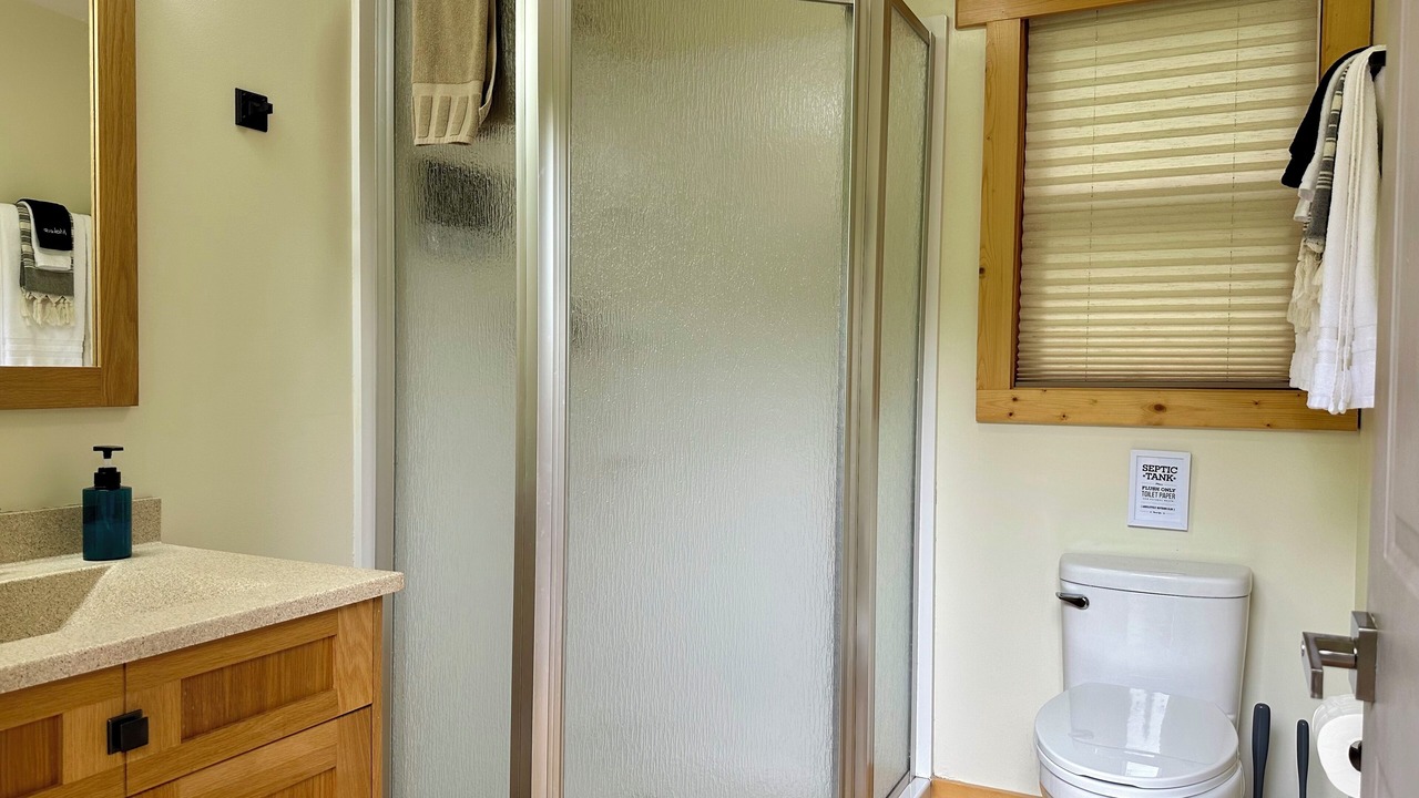 Photo of Bathroom in Tamassee