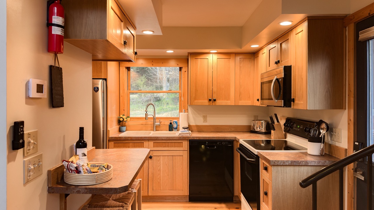 Photo of Kitchen in Tamassee