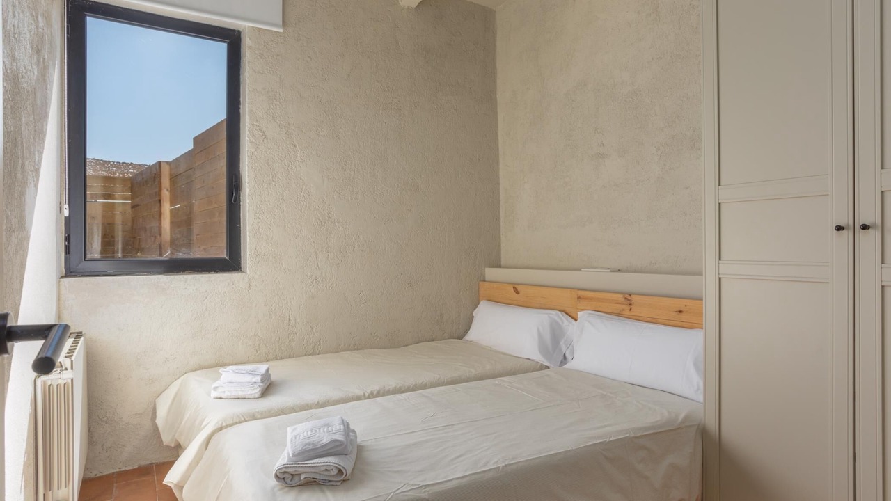 Photo of Bedroom in Pals