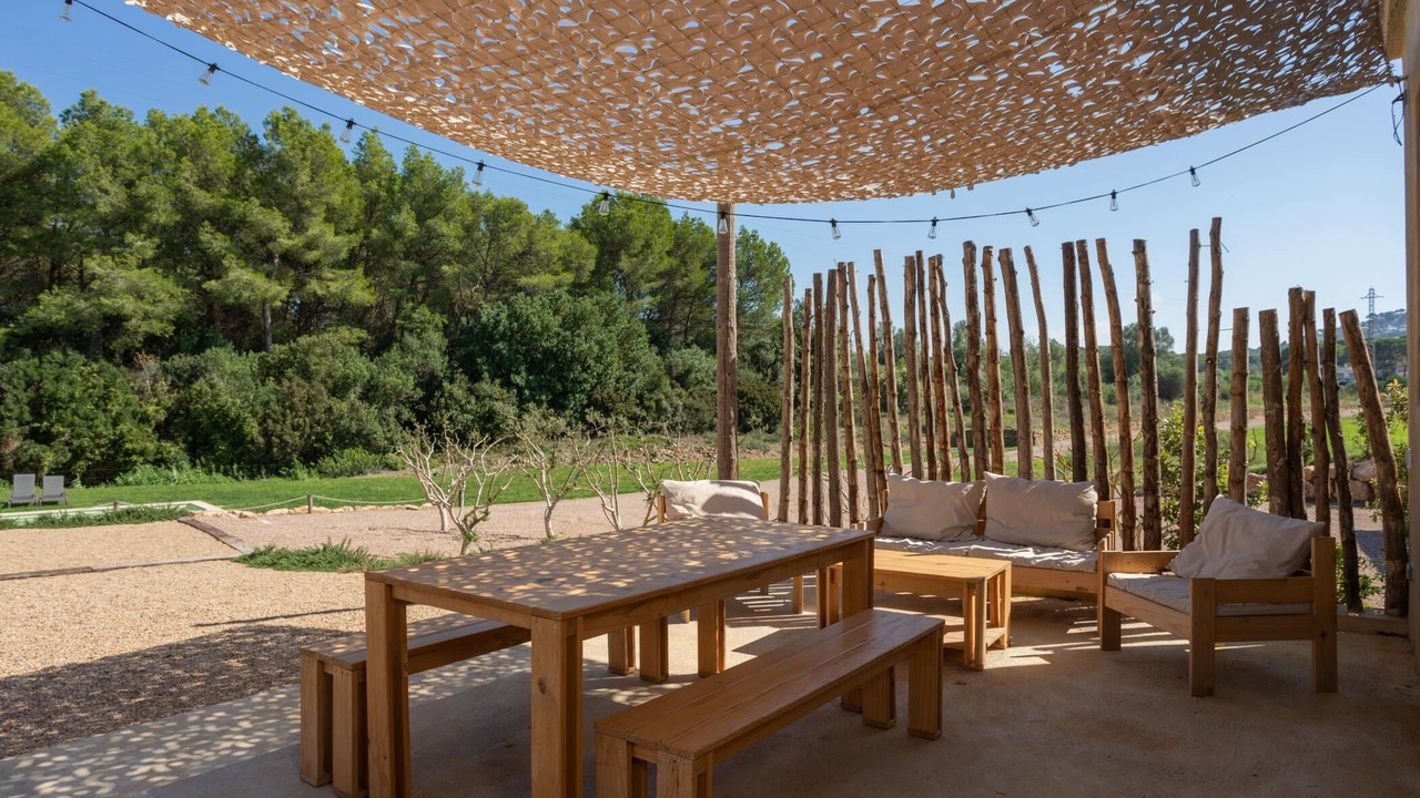 Photo of Outdoor in Pals