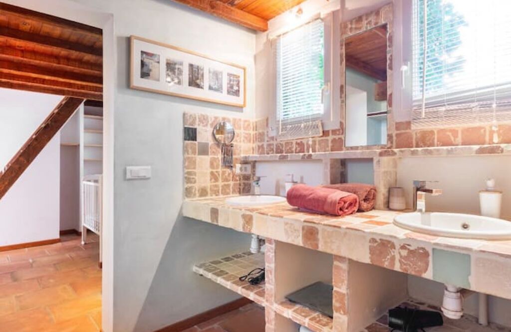 Photo of Bathroom in Valergues