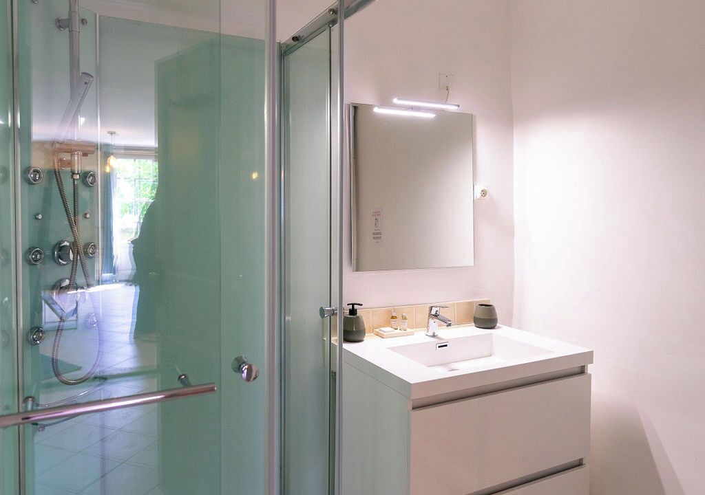 Photo of Bathroom in Festalemps