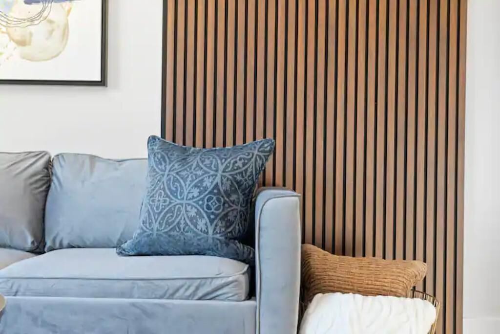 Photo of Livingroom in Seattle Metro Area