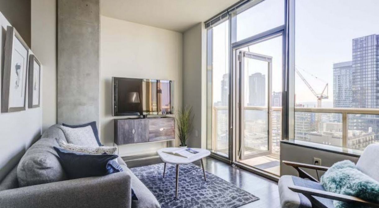Photo of Livingroom in Belltown