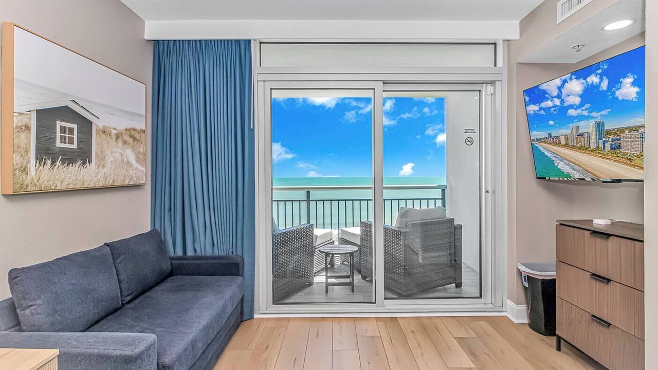 Photo of Livingroom in Downtown Myrtle Beach