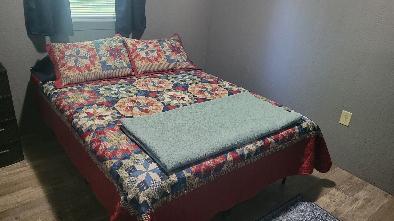 Photo of Bedroom in Edgewood
