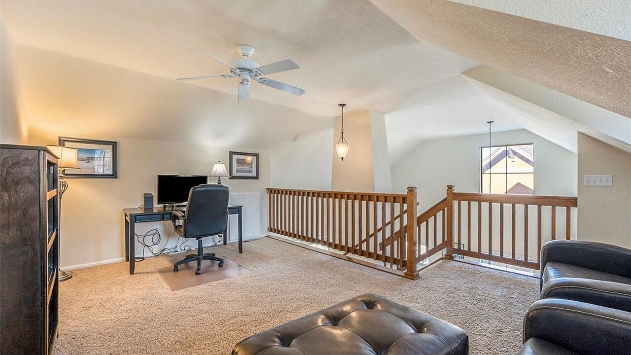Photo of Livingroom in Silvercreek