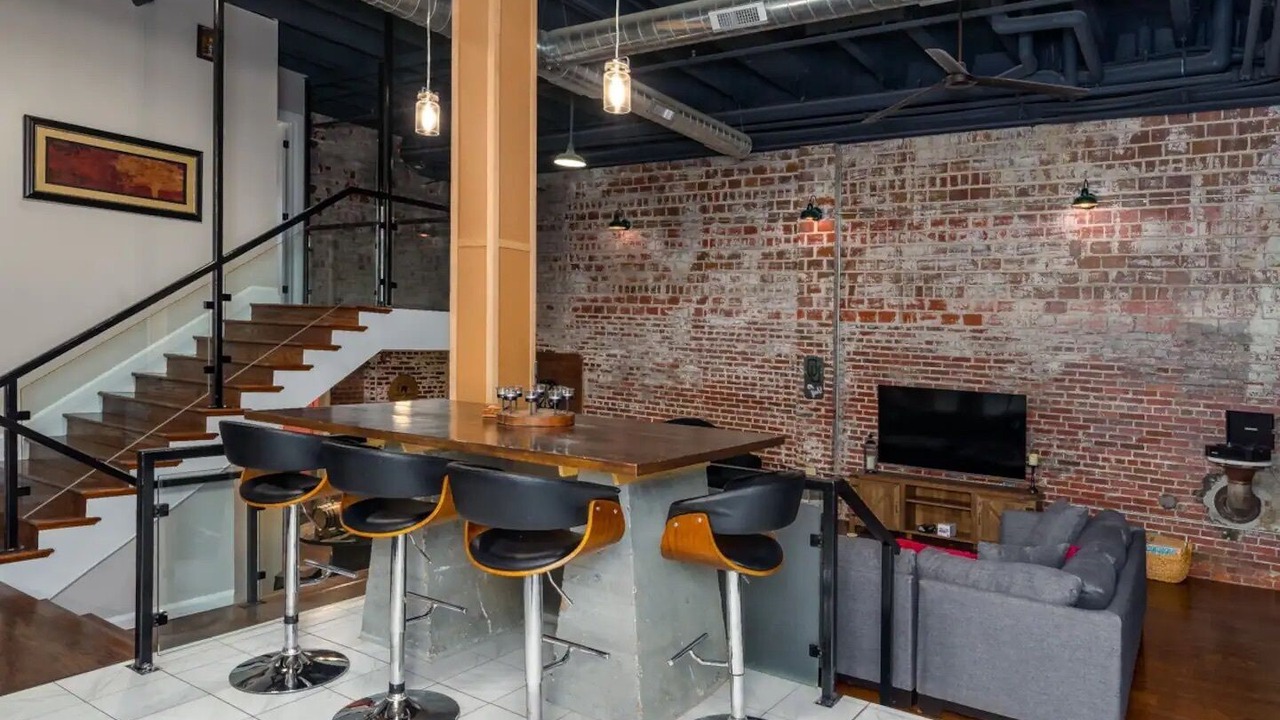 Photo of Others in Newark