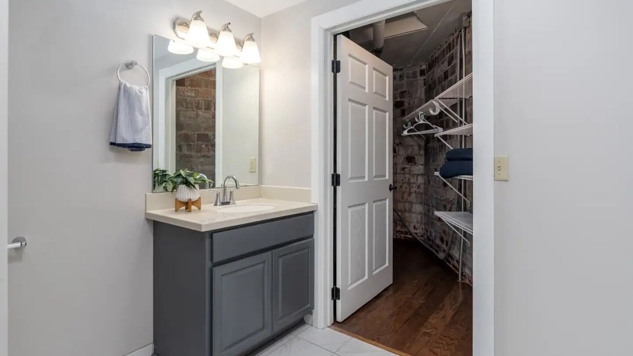 Photo of Others in Newark