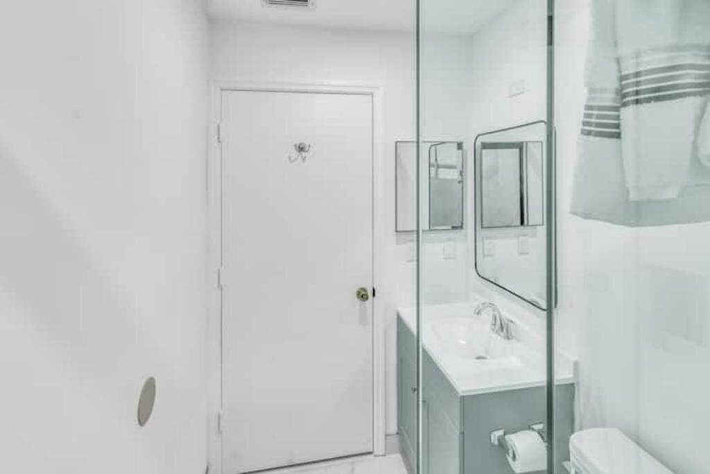 Photo of Bathroom in Margate