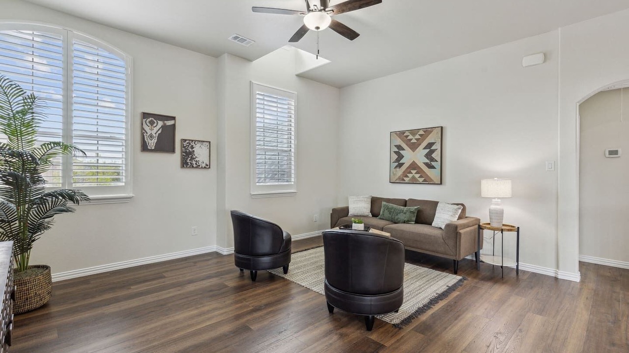 Photo of Livingroom in Keller