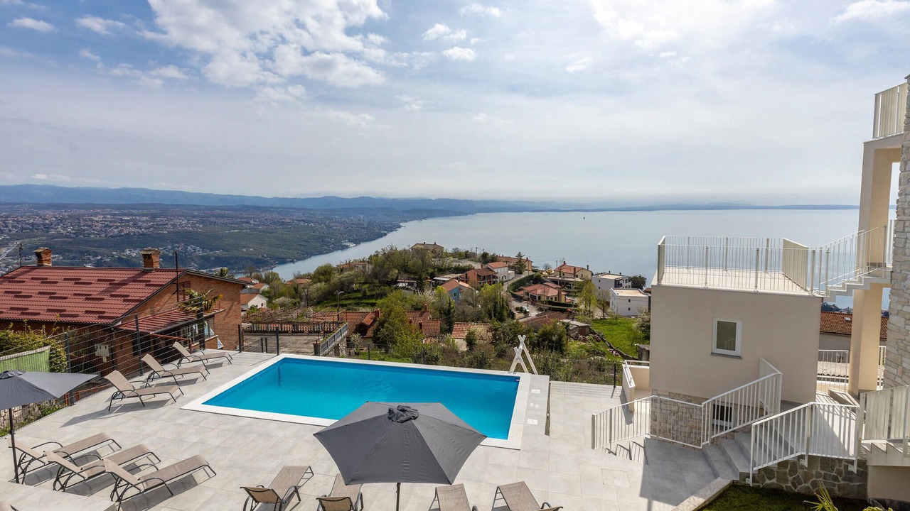 Photo of Outdoor in Bregi