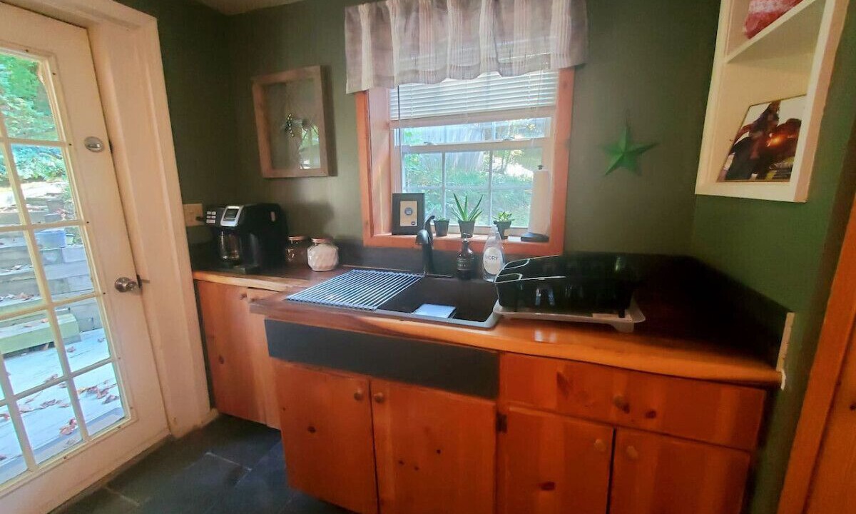 Photo of Kitchen in Hendersonville
