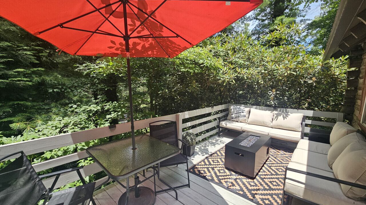 Photo of Outdoor in Hendersonville