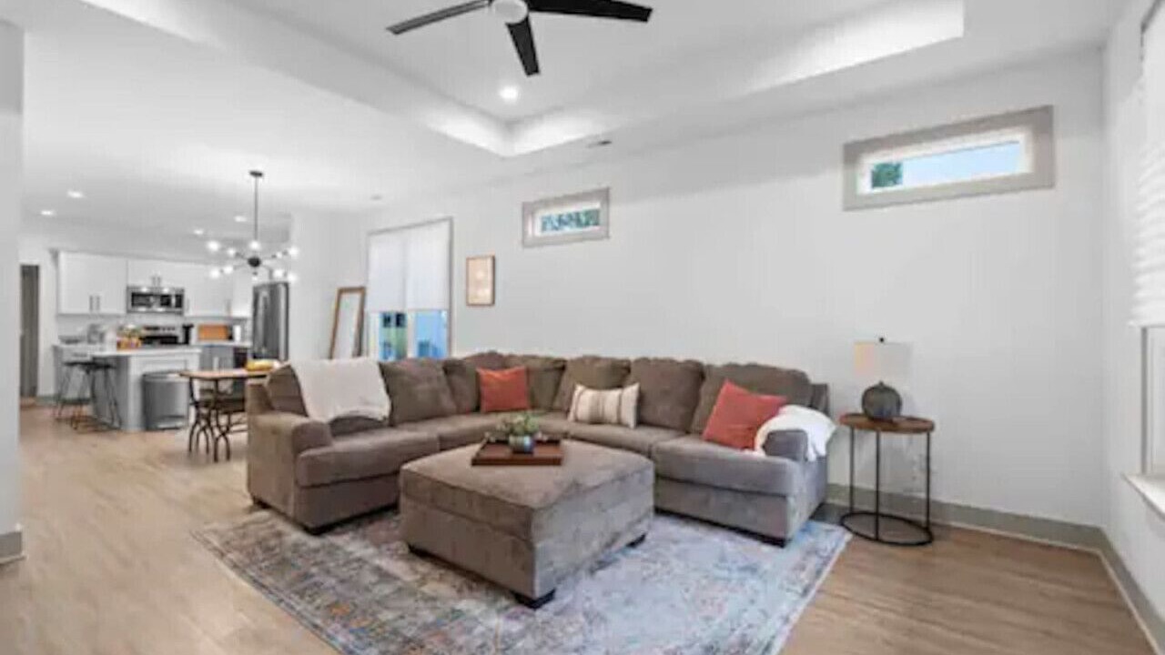 Photo of Livingroom in Chattanooga
