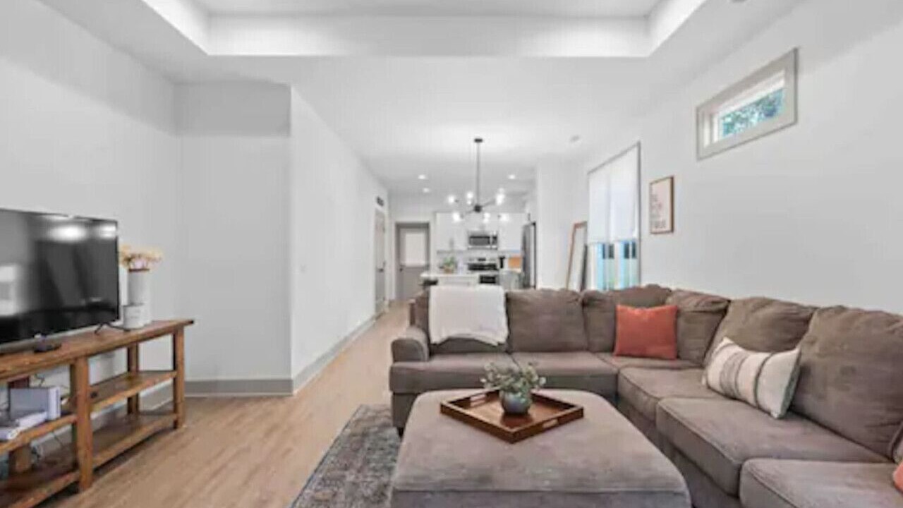 Photo of Livingroom in Chattanooga