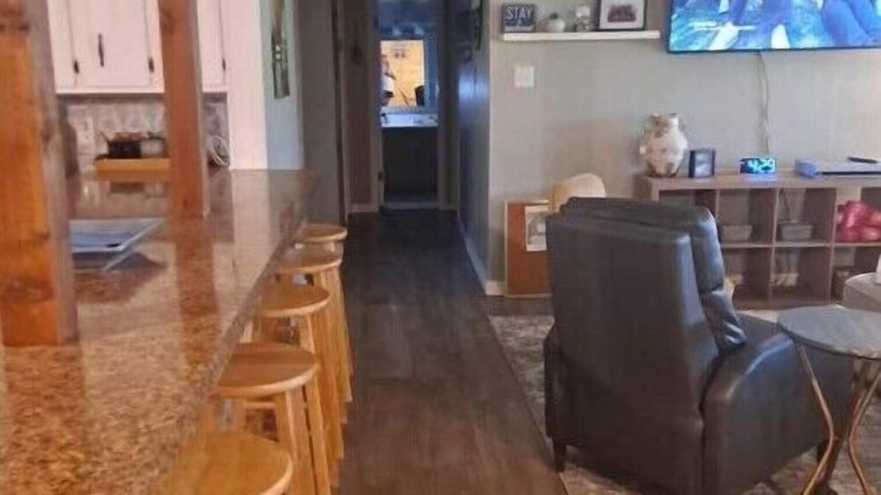 Photo of Others in Lone Oak