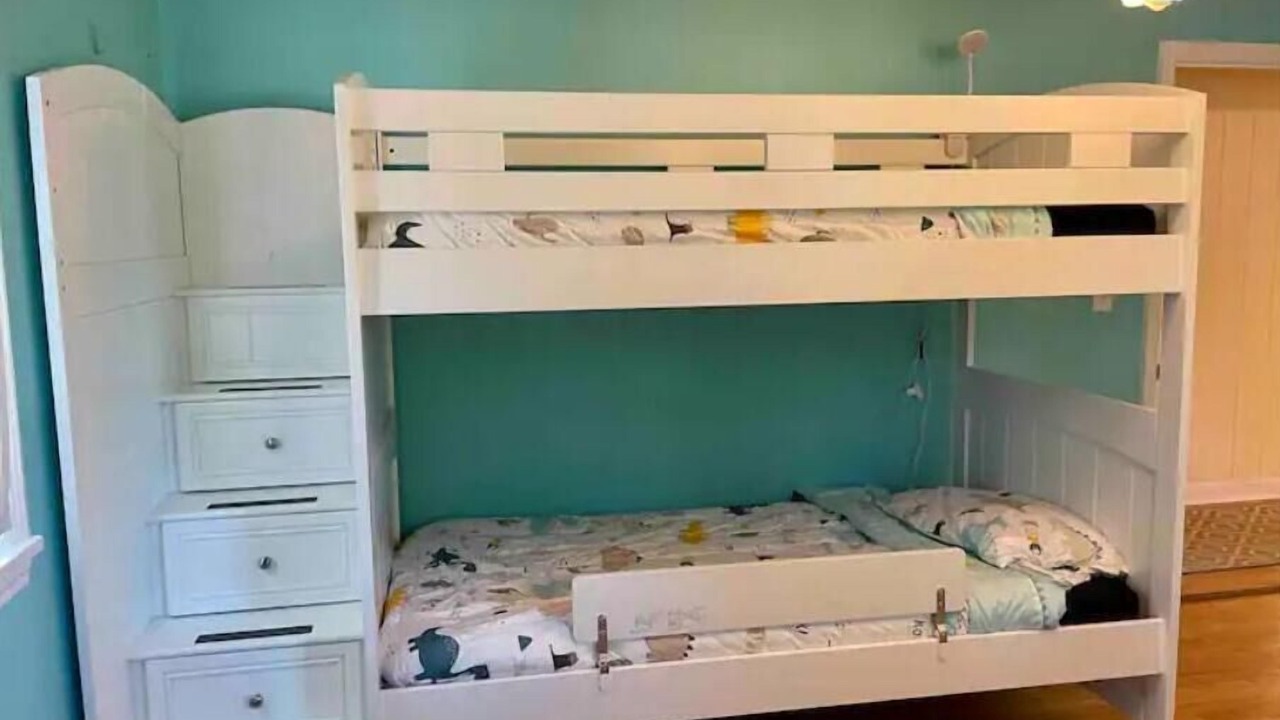 Photo of Bedroom in Midway