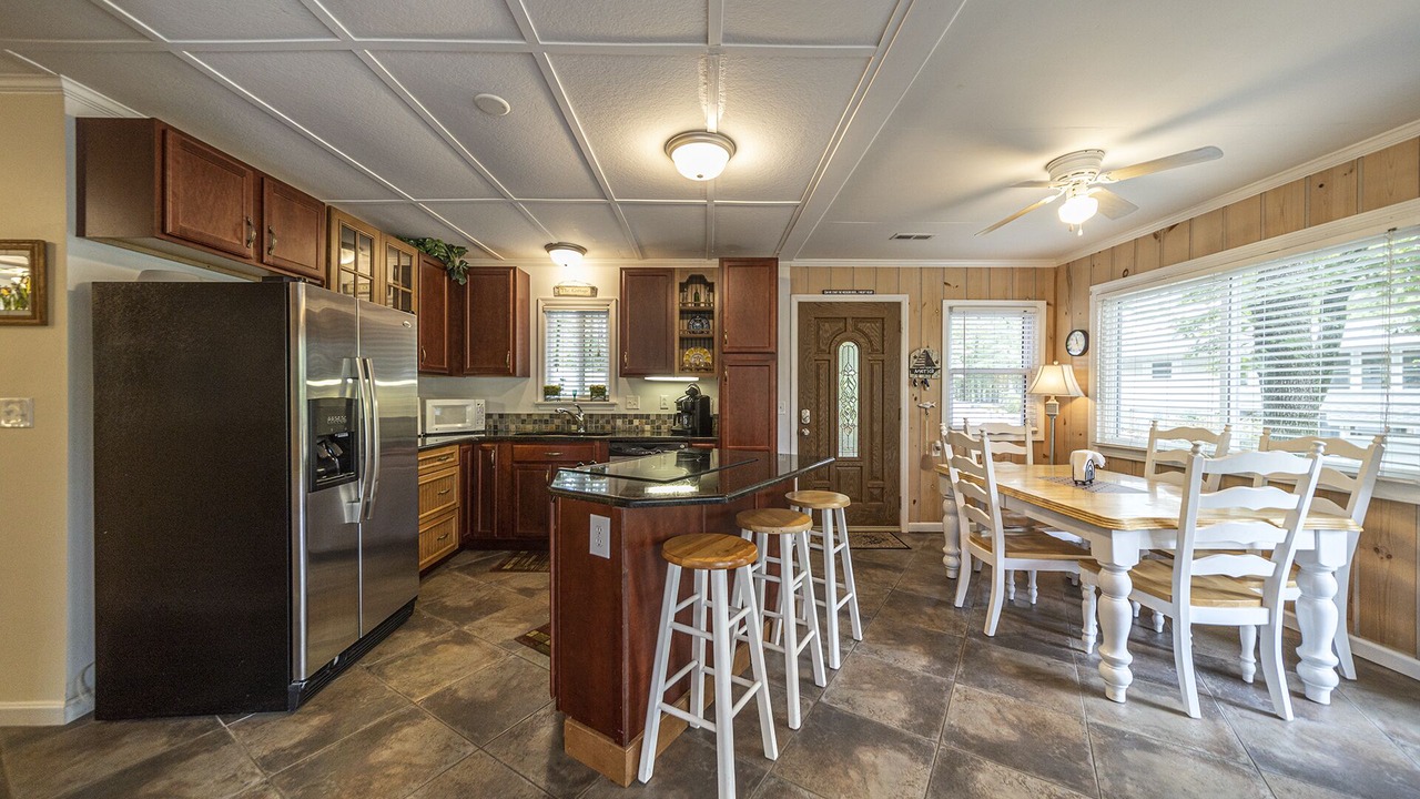 Photo of Kitchen in Huddleston