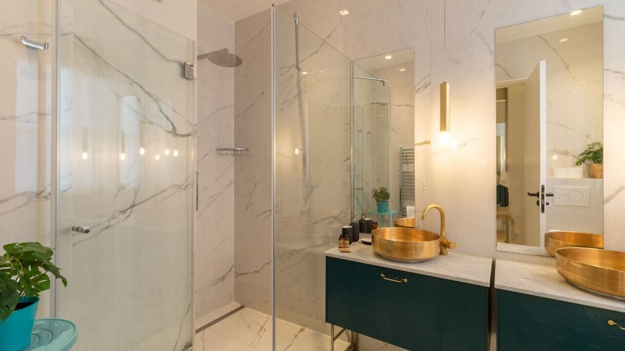 Photo of Bathroom in Les Halles