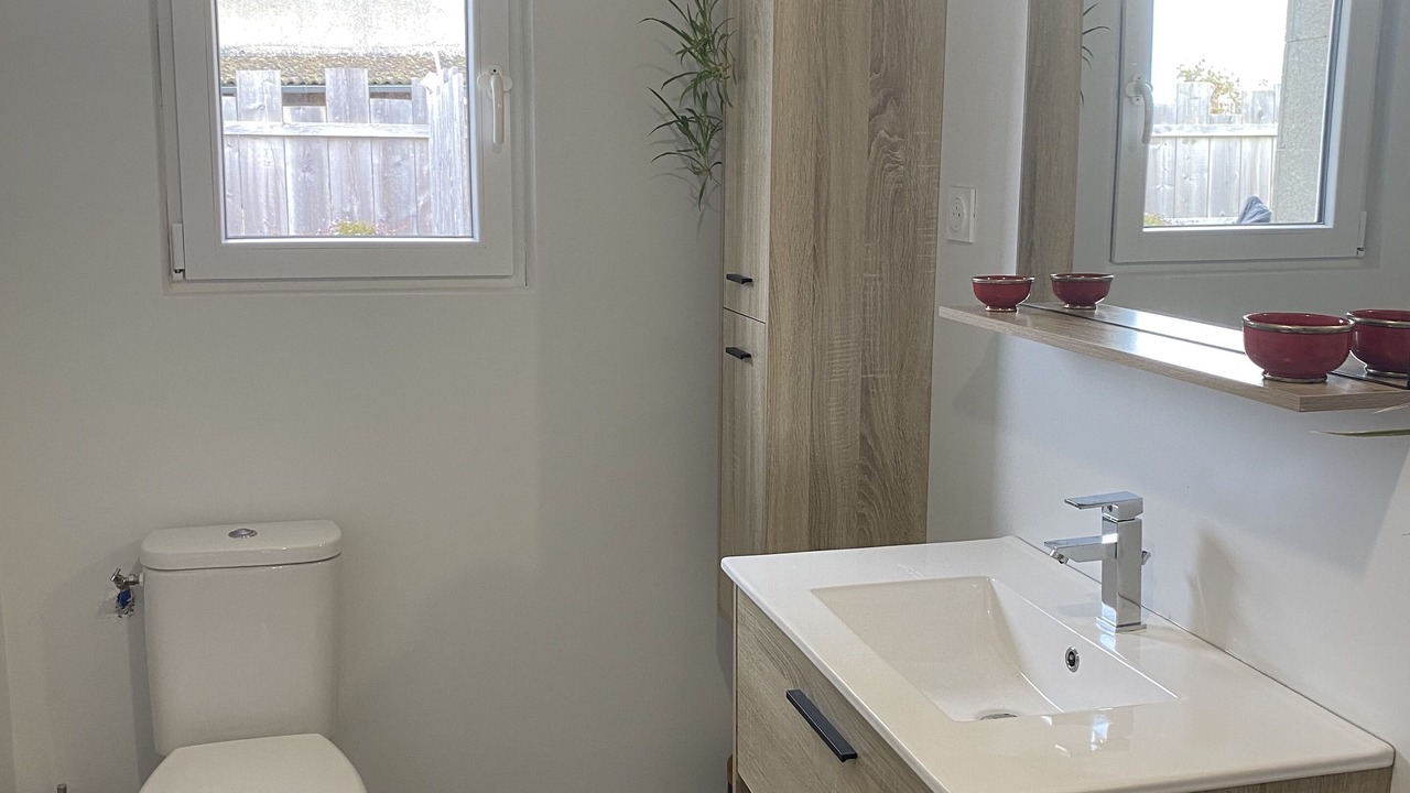 Photo of Bathroom in Doue-la-Fontaine
