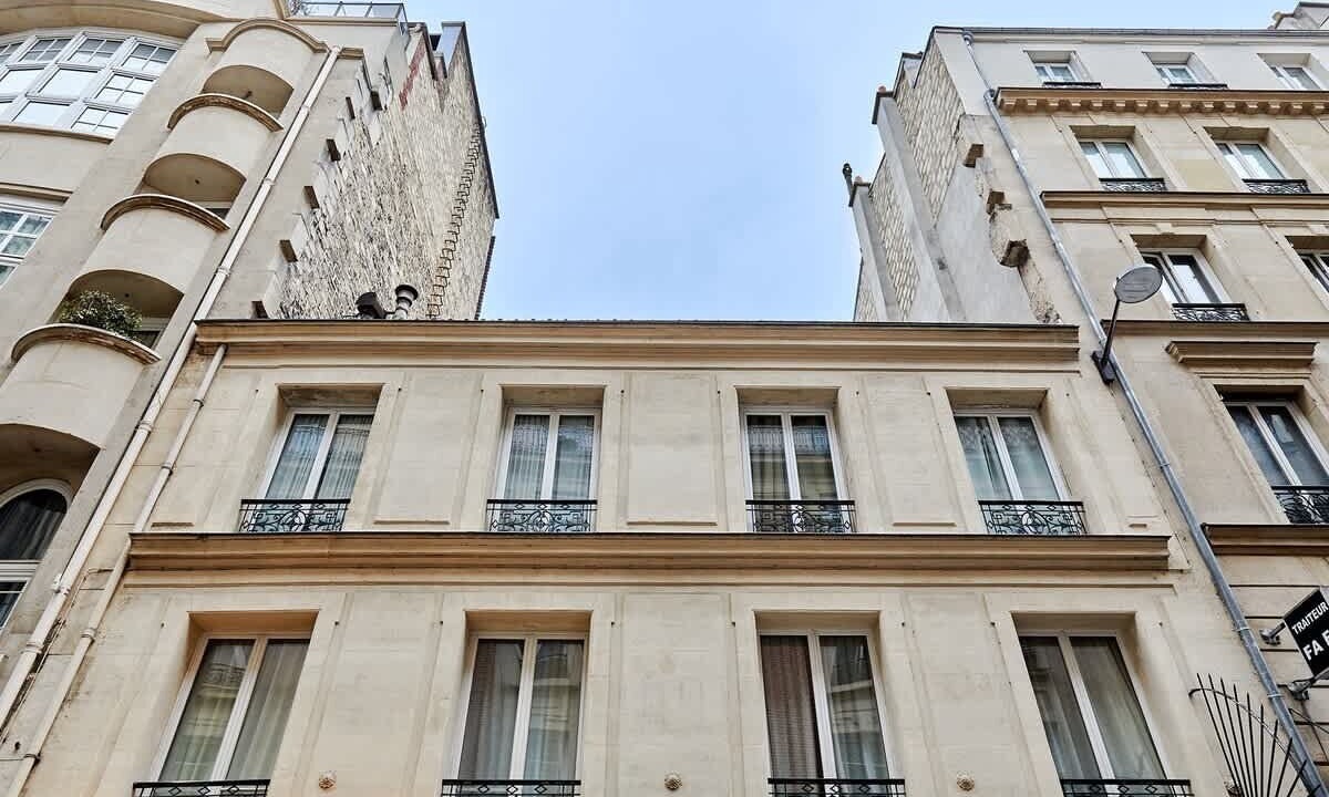 Photo of Others in Porte-Dauphine