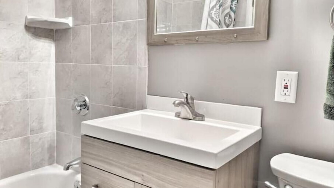 Photo of Bathroom in Weirs Beach