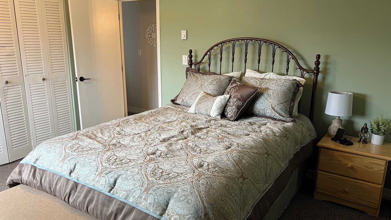 Photo of Bedroom in Weirs Beach