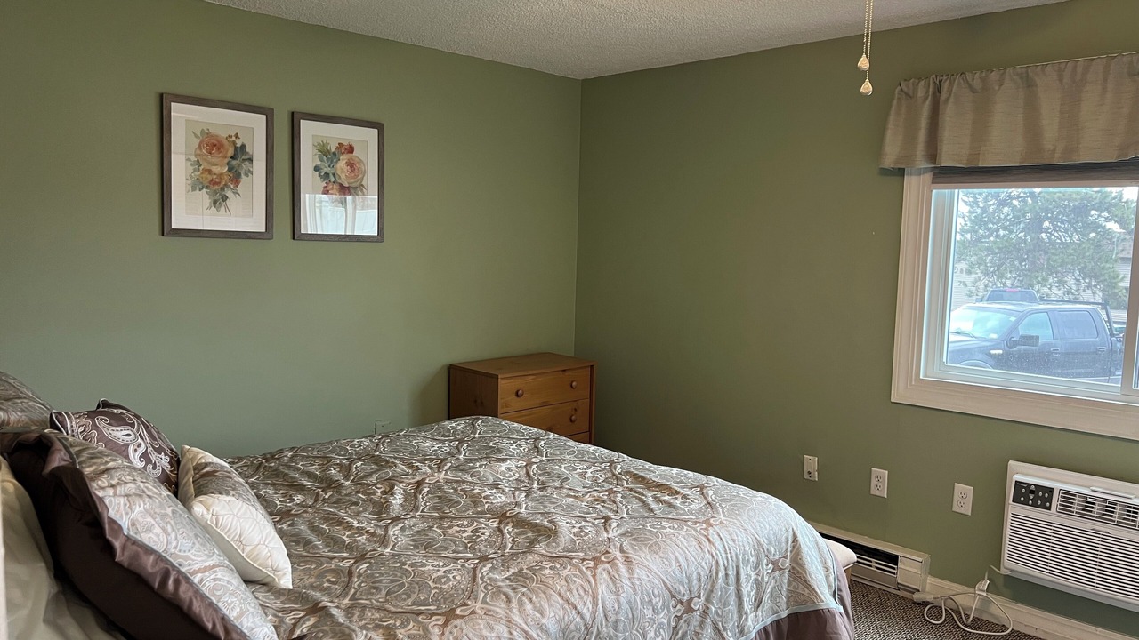 Photo of Bedroom in Weirs Beach