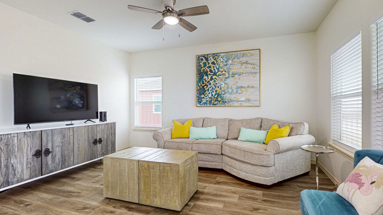 Photo of Livingroom in Aransas Pass