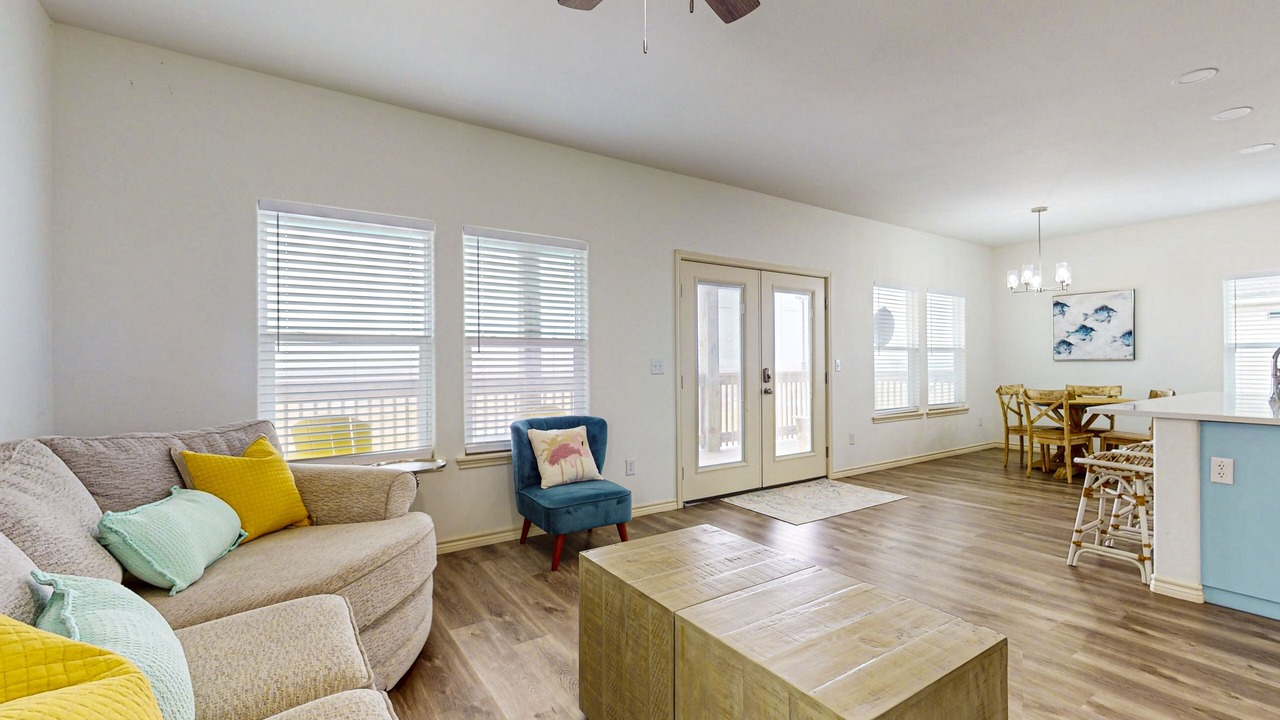 Photo of Livingroom in Aransas Pass