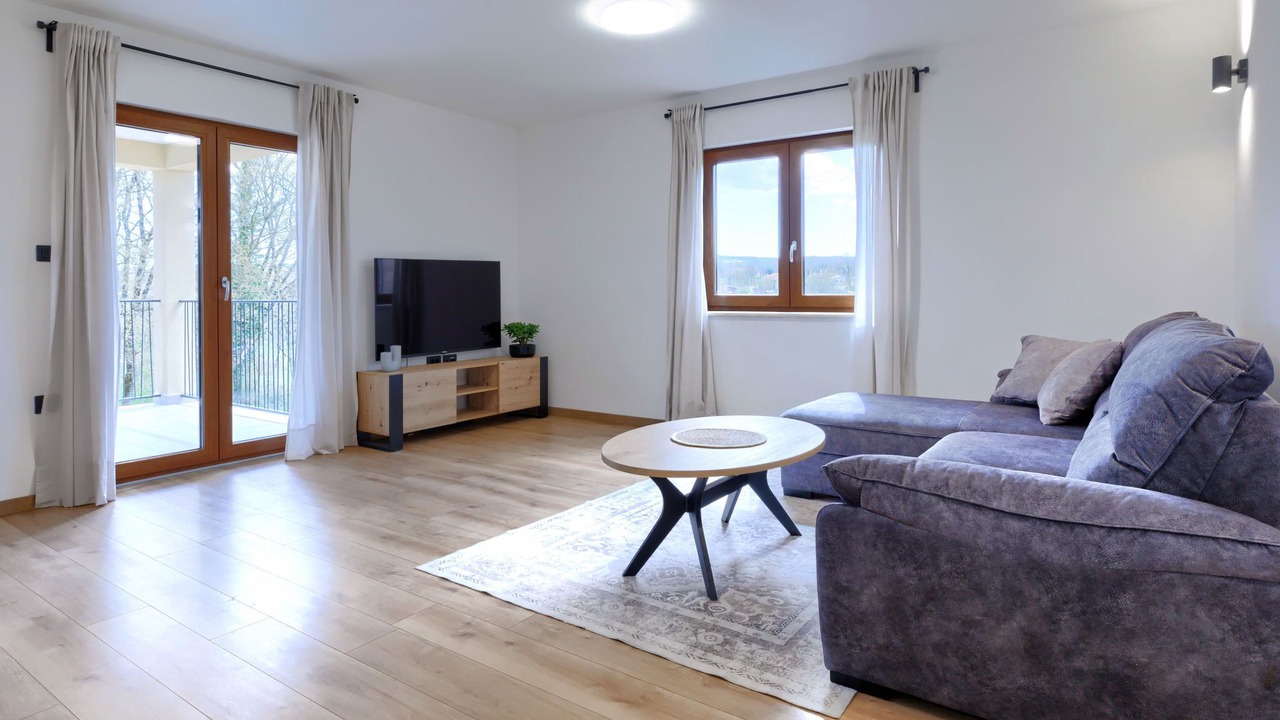 Photo of Livingroom in Pican