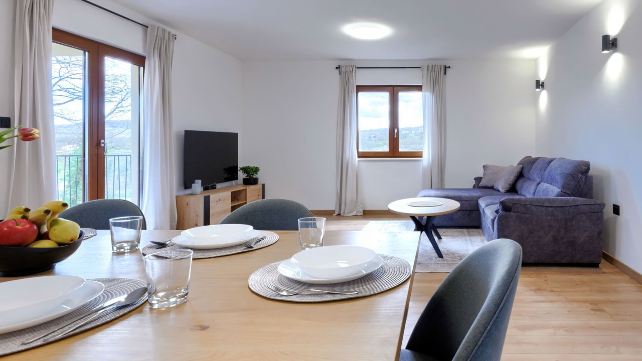 Photo of Livingroom in Pican