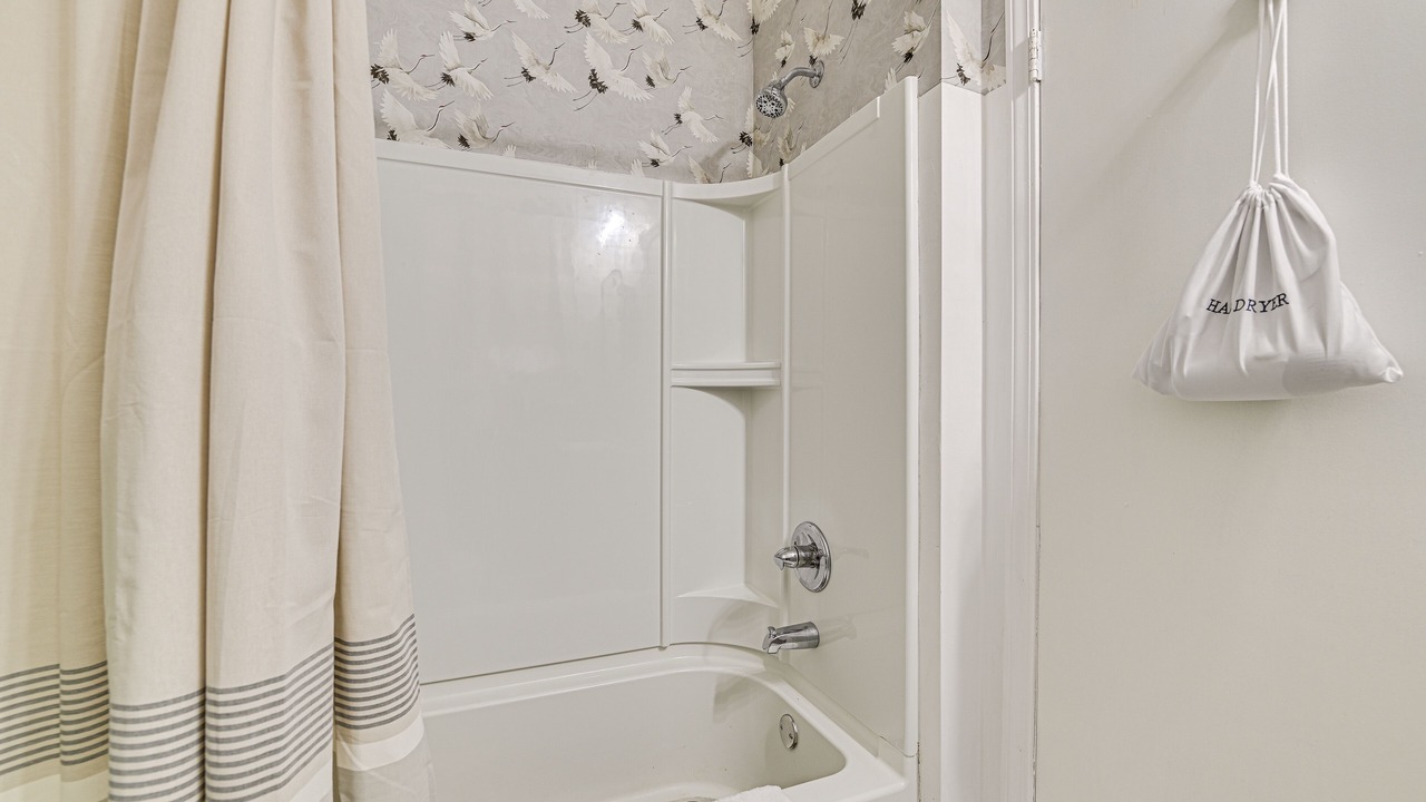 Photo of Bathroom in Albany