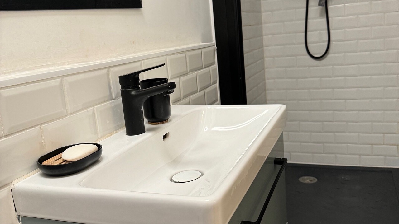Photo of Bathroom in Saint-Mitre