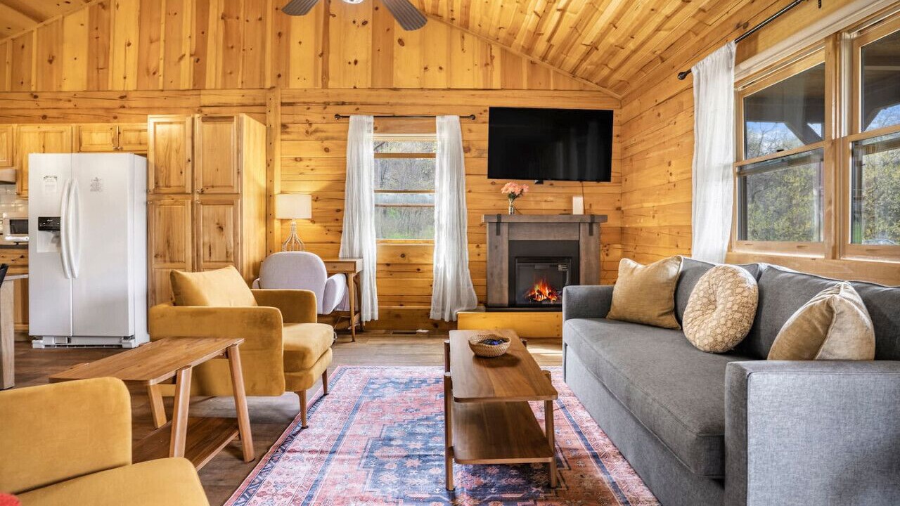 Photo of Livingroom in Stanley