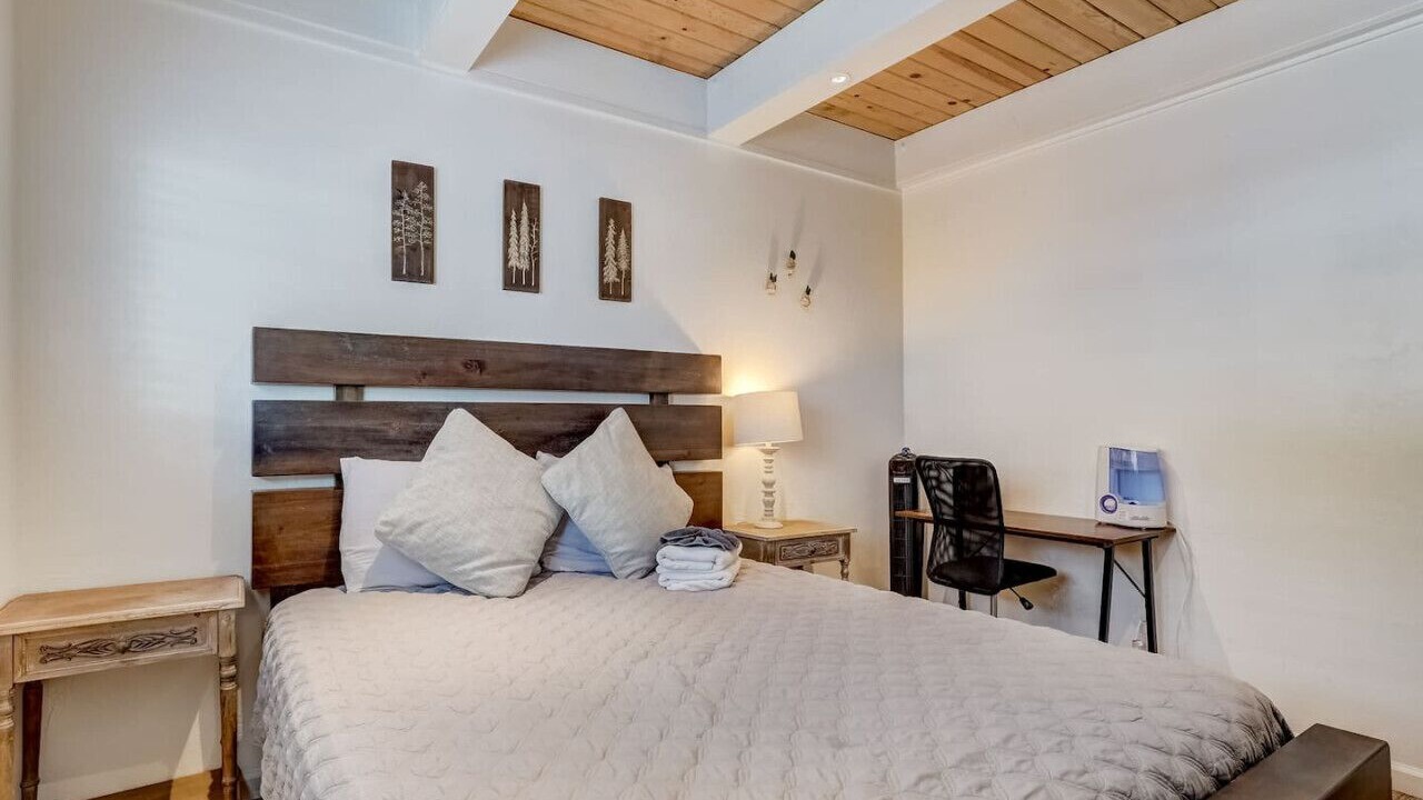 Photo of Bedroom in Christmas Valley