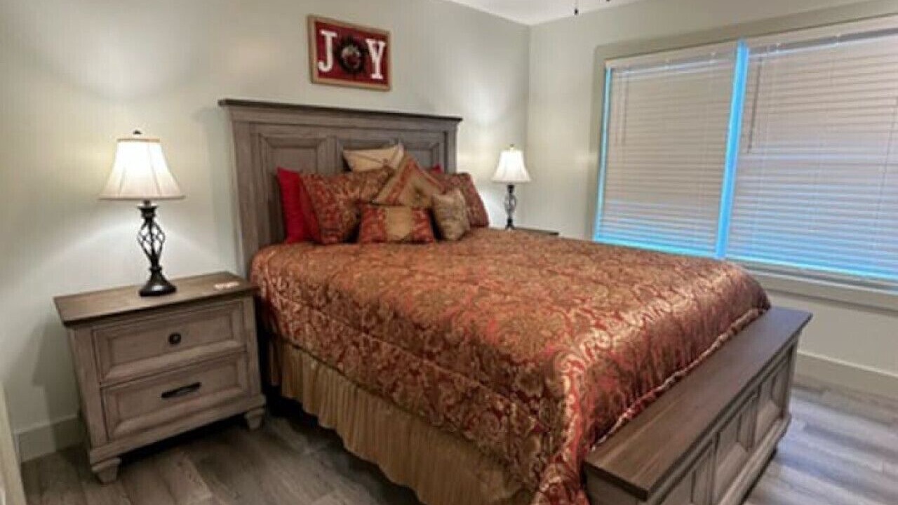 Photo of Bedroom in State Road