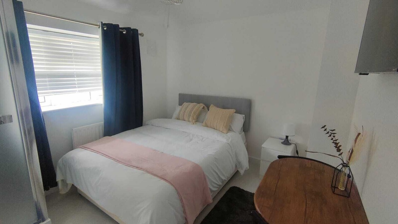 Photo of Bedroom in Cray Valley West