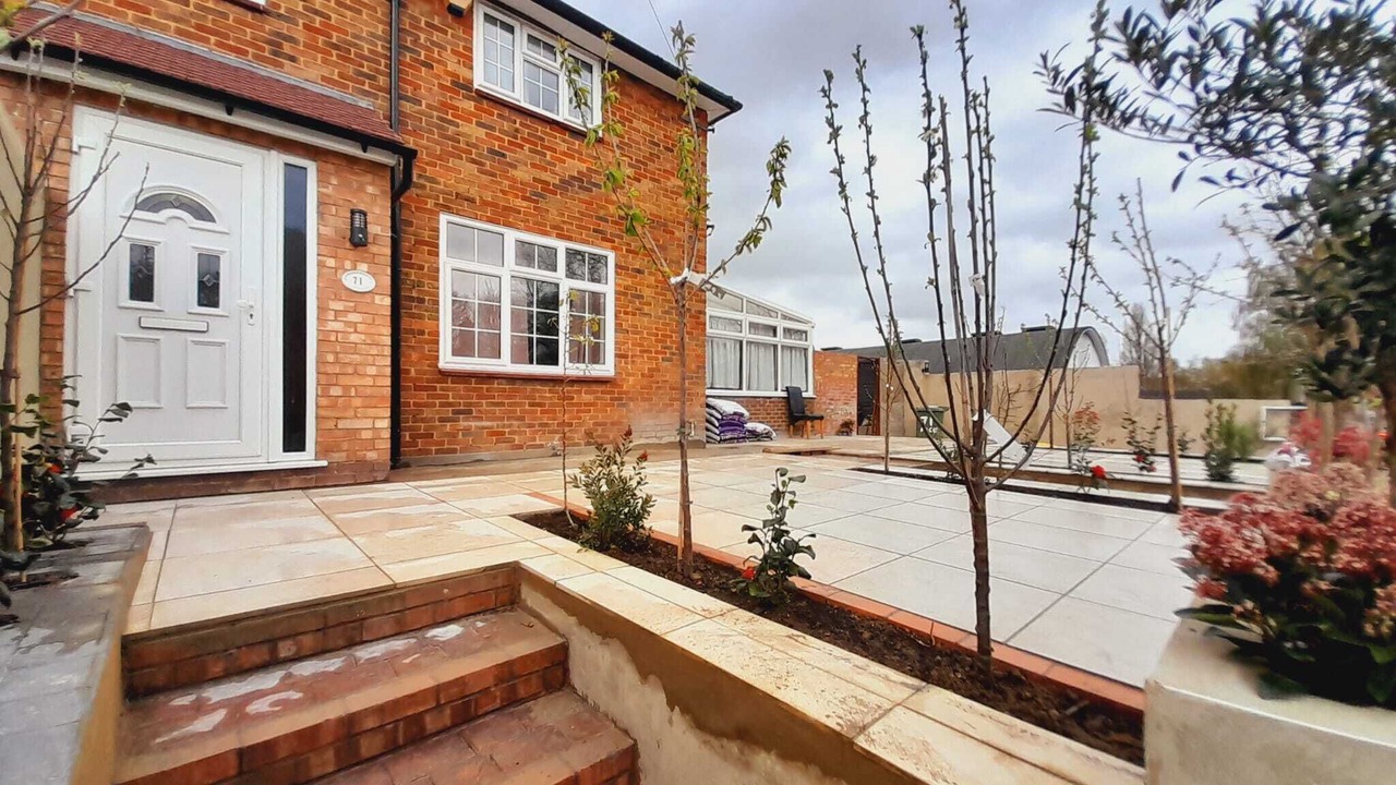 Photo of Outdoor in Cray Valley West