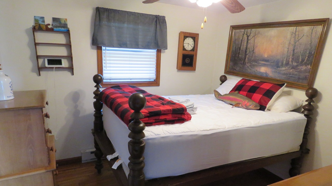 Photo of Bedroom in Edinburg