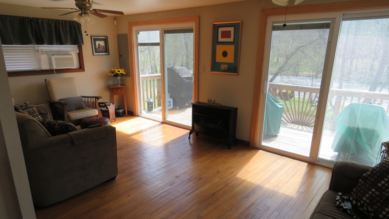 Photo of Livingroom in Edinburg