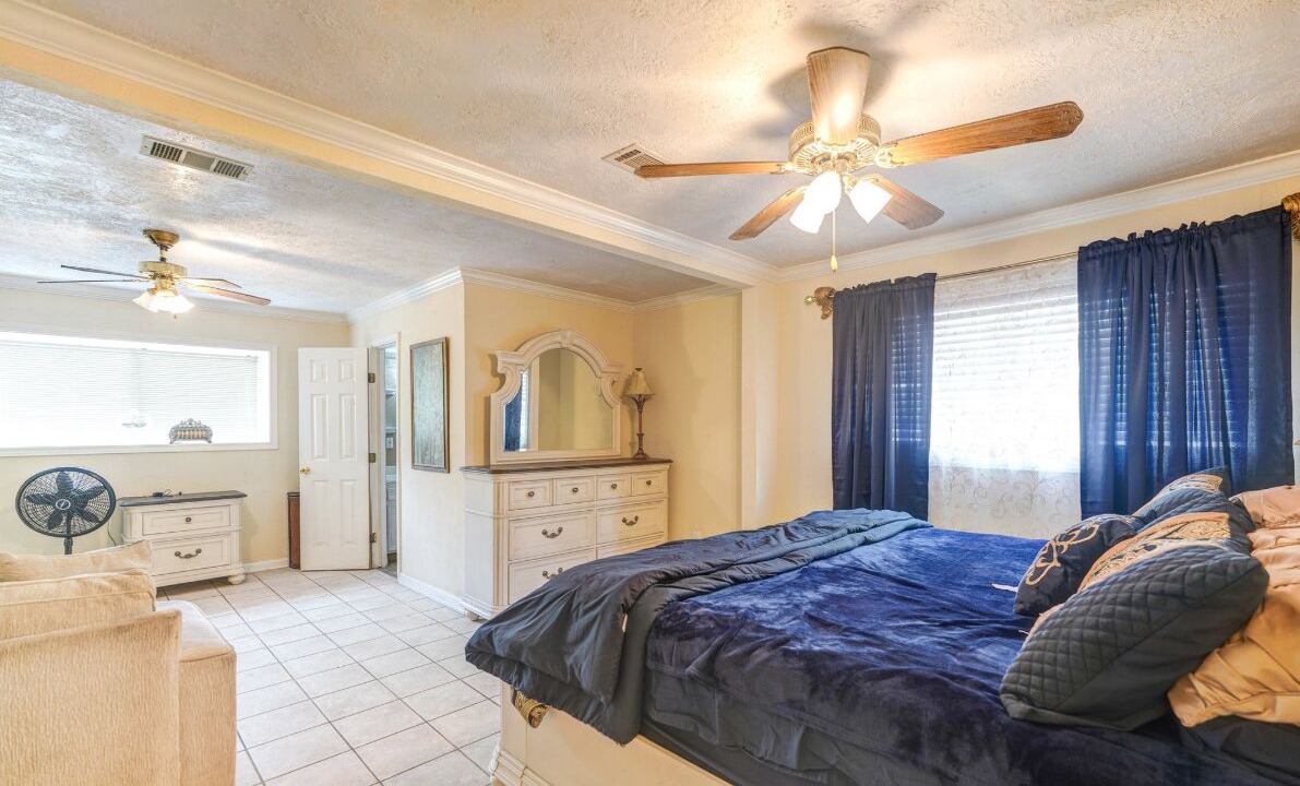 Photo of Bedroom in North Shore