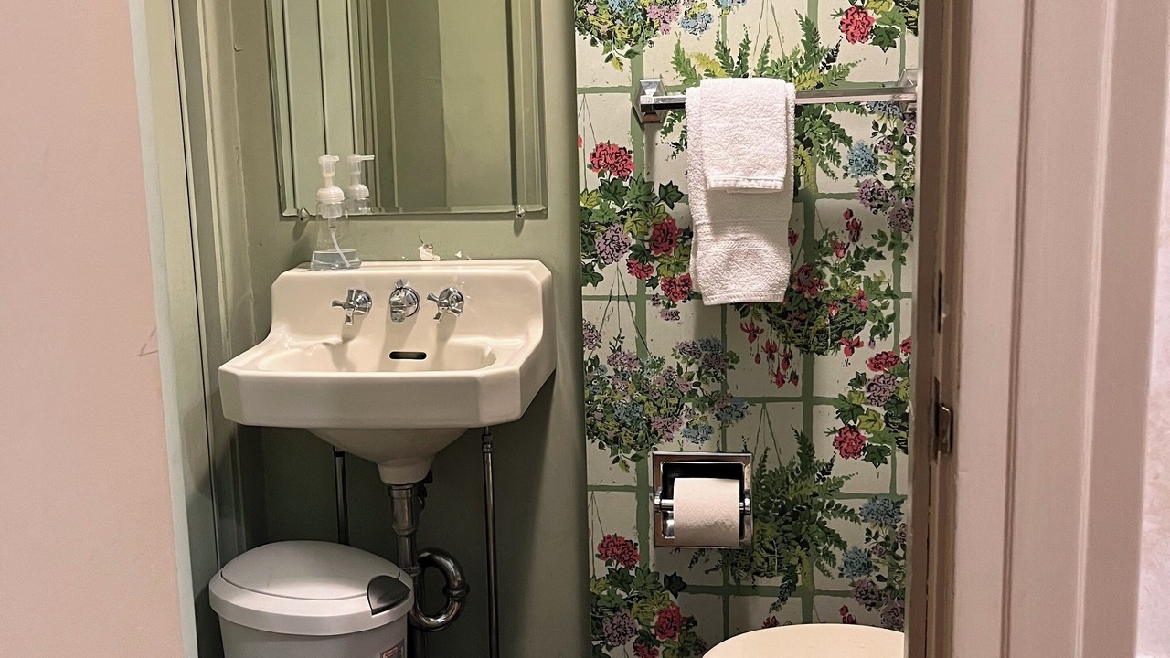 Photo of Bathroom in Butler